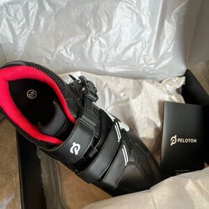 Peloton shoes NIB!!